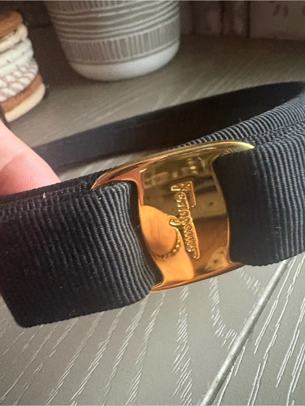 Salvatore Ferragamo Black Grosgrain Headband with Gold Plaque Bow